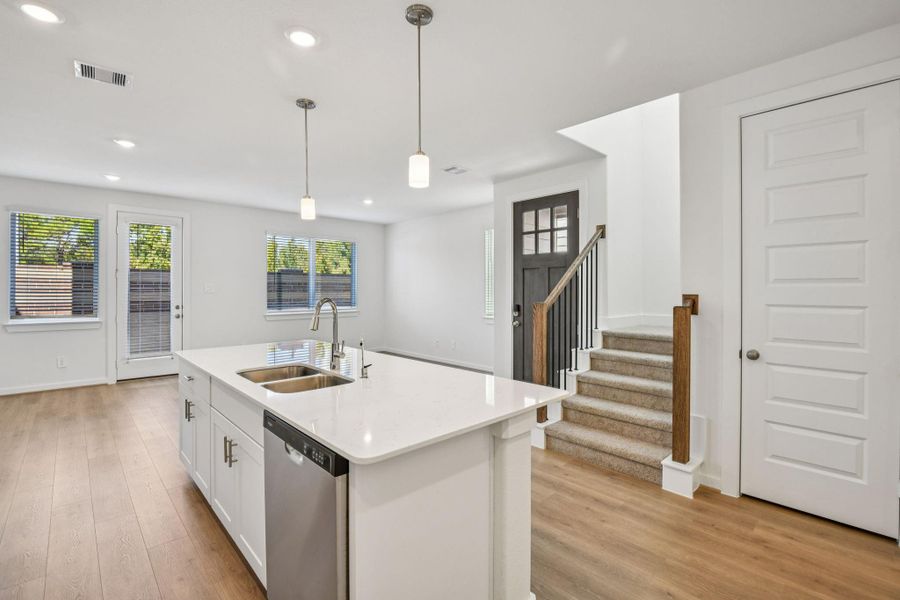 Photo is not of the actual home, but is an inspirational photo of builder’s model home and may depict options, furnishings, and/or decorator features that are not included Photo is not of the actual home, but is an inspirational photo of builder’s model home and may depict options, furnishings, and/or decorator features that are not included