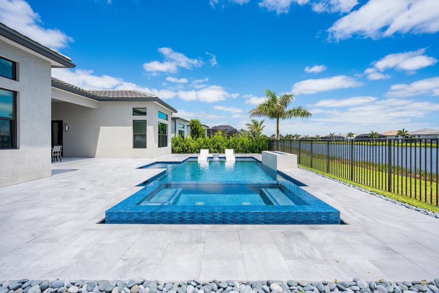 Pool With Sunshelf, Waterfall & Spa