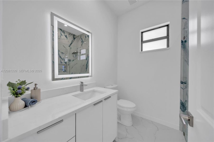 Furnished interior view inside a new home in , Cape Coral (Image 19). Furnished interior view inside a new home in , Cape Coral (Image 19).