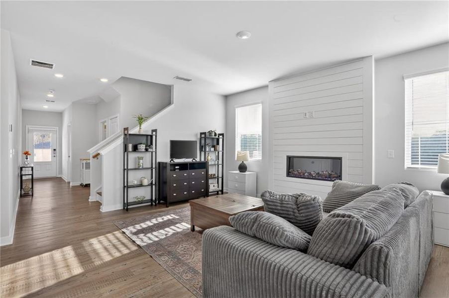 Furnished interior view inside a new home in Parkview Estates, Atlanta (Image 11).