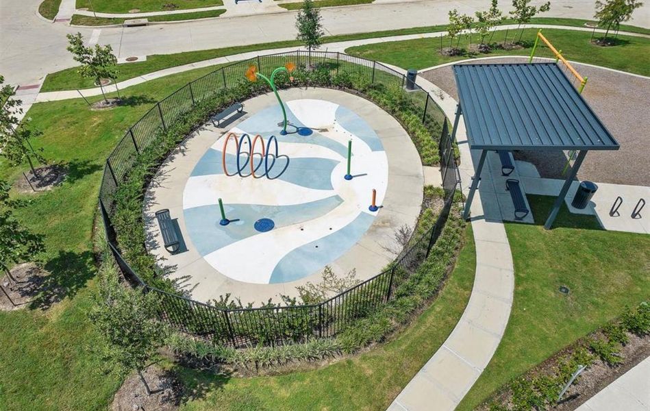 Community amenities in Mustang Crossing, Alvin (Image 25).