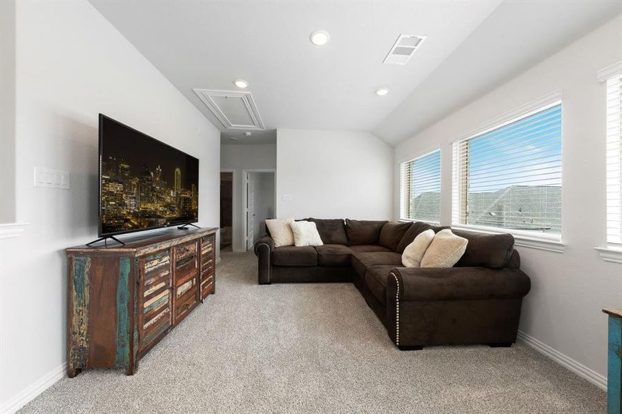 Furnished interior view inside a new home in Avondale, Fate (Image 33). Furnished interior view inside a new home in Avondale, Fate (Image 33).