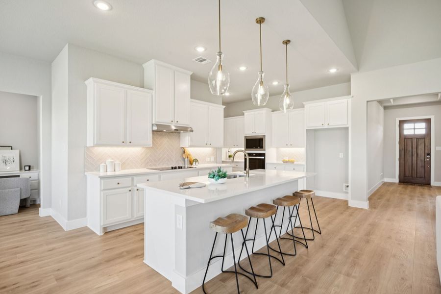 Representative furnished interior of a home built from the Belmont by Centre Living Homes in Lakeway Estates, Waxahachie (Image 8).
