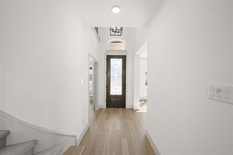 7112 Seagrove- Entry-1 7112 Seagrove- Entry-1