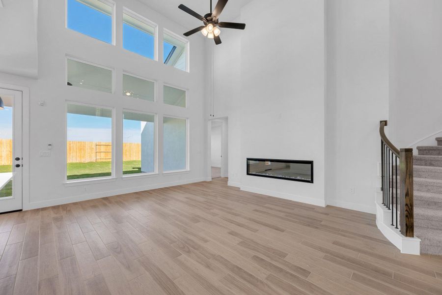 Spacious, unfurnished interior of a new home in Nolina, Georgetown (Image 20).