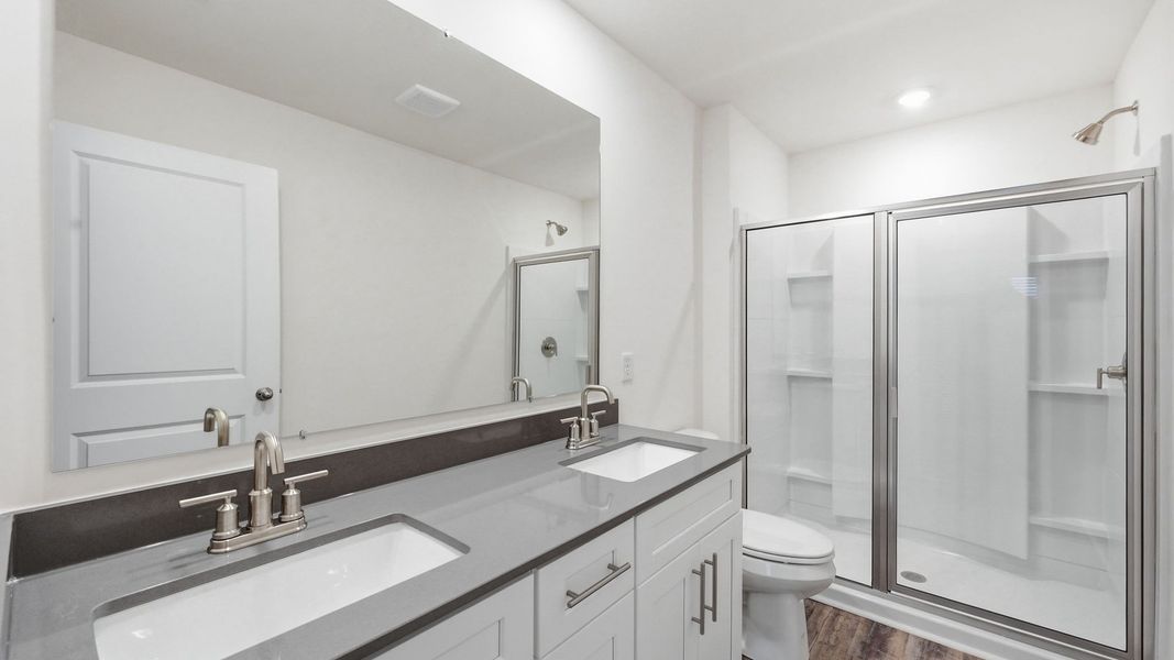 Furnished interior view inside a new home in Fieldcrest Acres Townhomes, Blountville (Image 8).