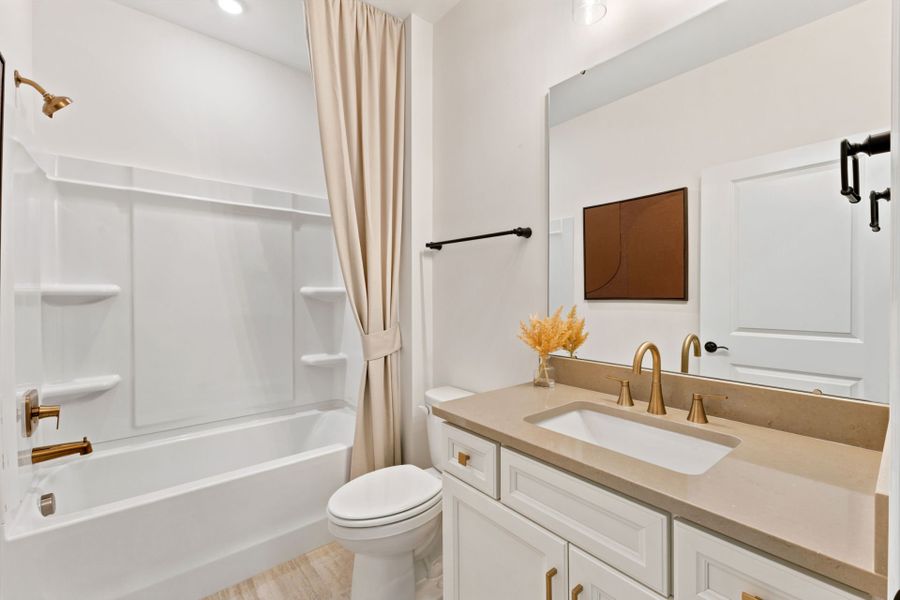 Representative furnished interior of a home built from the Stardom by Del Webb in Del Webb Ocean Isle Beach, Shallotte (Image 11).