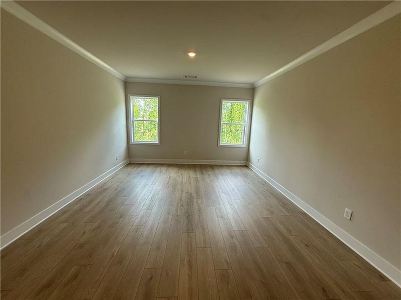 Spacious, unfurnished interior of a new home in Ponderosa Farms Estates, Gainesville (Image 19).