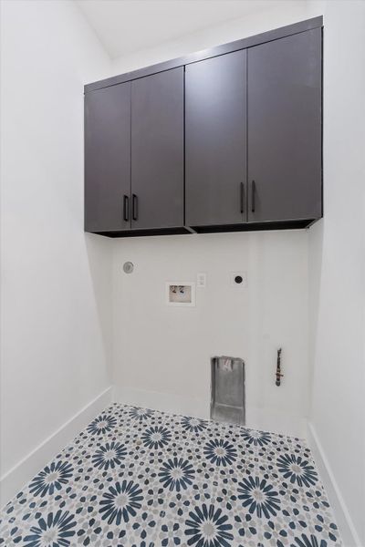 Spacious, unfurnished interior of a new home in , Houston (Image 21). Spacious, unfurnished interior of a new home in , Houston (Image 21).