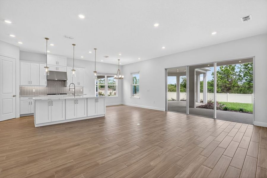 Spacious, unfurnished interior of a new home in Center Lake Ranch Community Group Page, St. Cloud (Image 16).