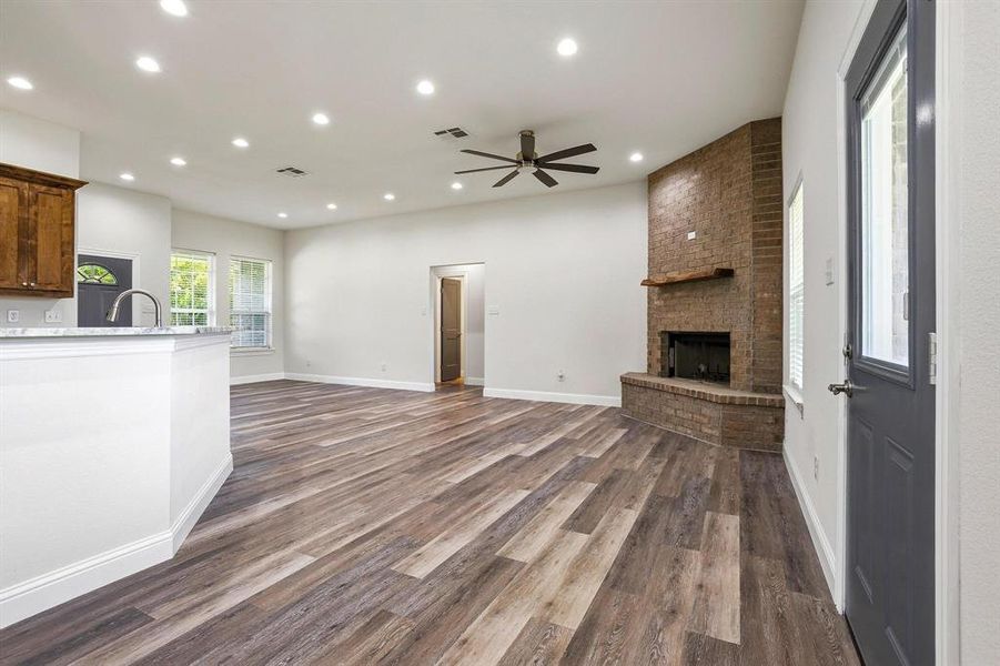 Spacious, unfurnished interior of a new home in , Ector (Image 14).