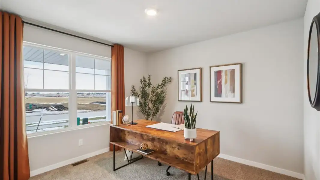 Representative furnished interior of a home built from the Hamilton by D.R. Horton in Entrada Del Toro at Rancho Sahuarita, Sahuarita (Image 18).