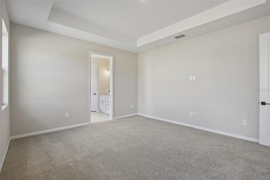 Spacious, unfurnished interior of a new home in Berry Bay, Wimauma (Image 28).
