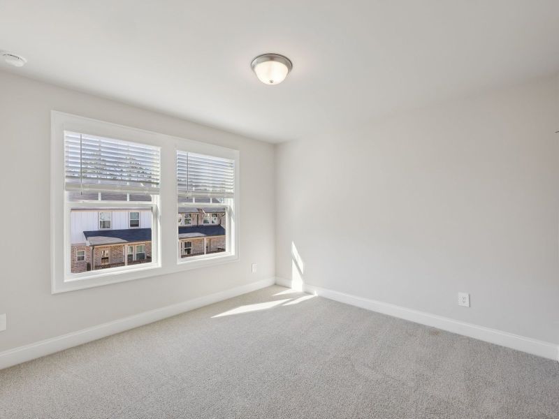 Spacious, unfurnished interior of a new home in Martin Springs - Highland Series, Lawrenceville (Image 18).