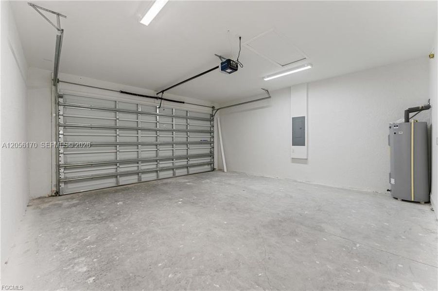 Spacious, unfurnished interior of a new home in , Lehigh Acres (Image 11). Spacious, unfurnished interior of a new home in , Lehigh Acres (Image 11).