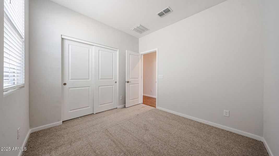 24_Home-for-sale_Surprise_AZ_Century-Com