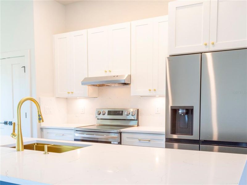 Close-up of interior finishes inside a home in , Port Charlotte (Image 7).