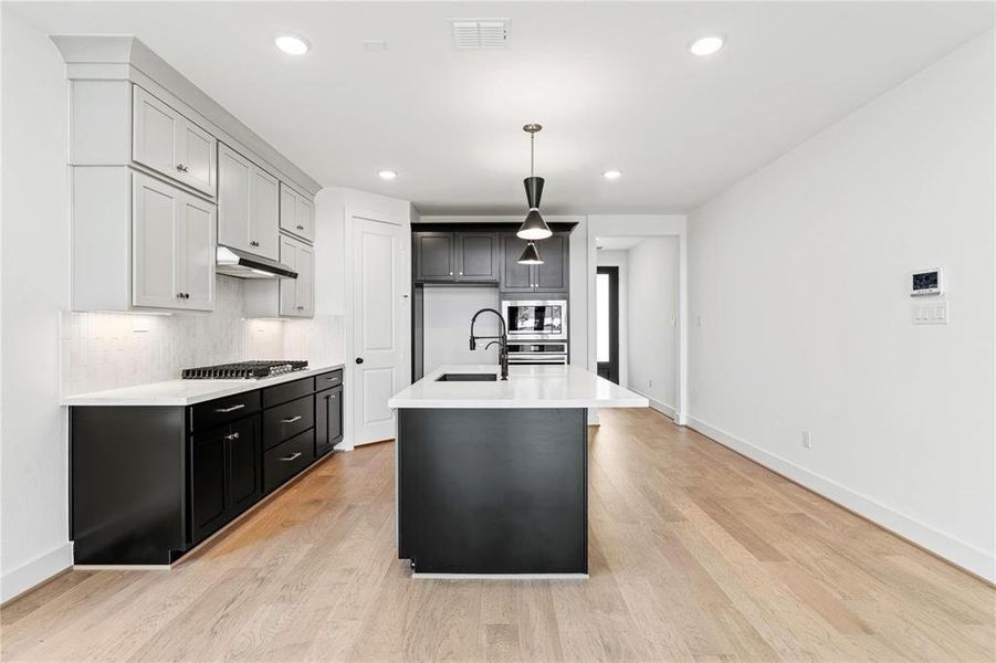 Furnished interior view inside a new home in Cross Creek Ranch 45' 70', Fulshear (Image 14).