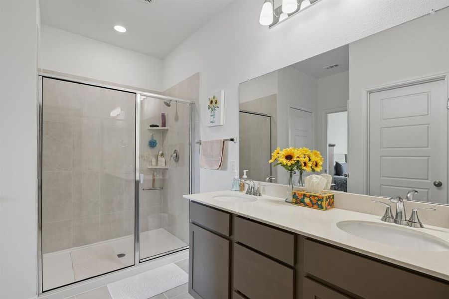 View of bathroom View of bathroom