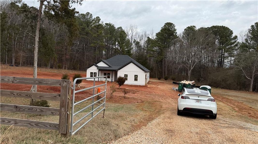 Image 33 of a home in .