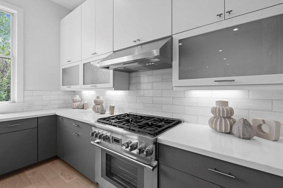 Furnished interior view inside a new home in Sunridge, Austin (Image 17).