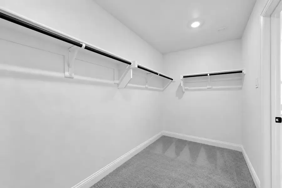 Spacious, unfurnished interior of a new home in Cross Creek Meadows, Celina (Image 23).