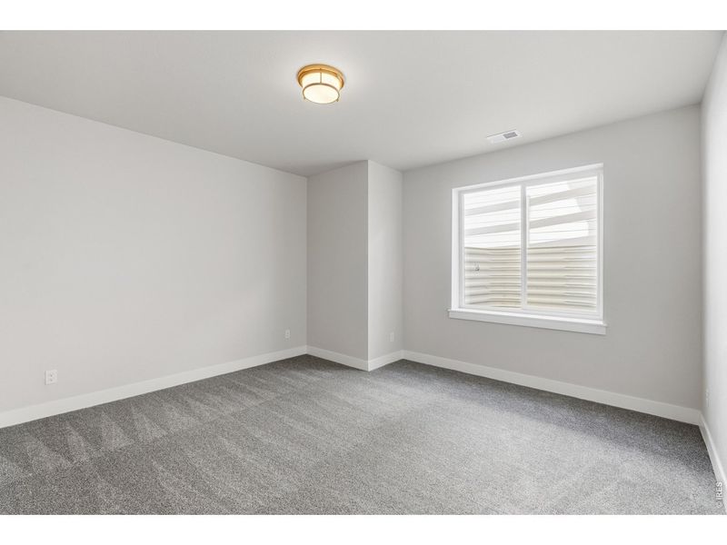 Spacious, unfurnished interior of a new home in , Windsor (Image 26).
