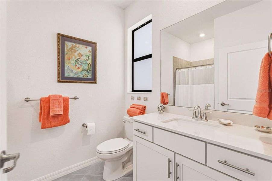 Furnished interior view inside a new home in , Venice (Image 23).