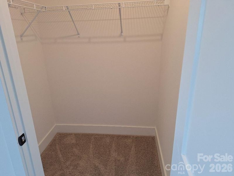 Spacious, unfurnished interior of a new home in Cardiff Glyn, Catawba (Image 32).