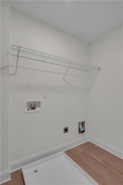 Spacious, unfurnished interior of a new home in , Stone Mountain (Image 16).