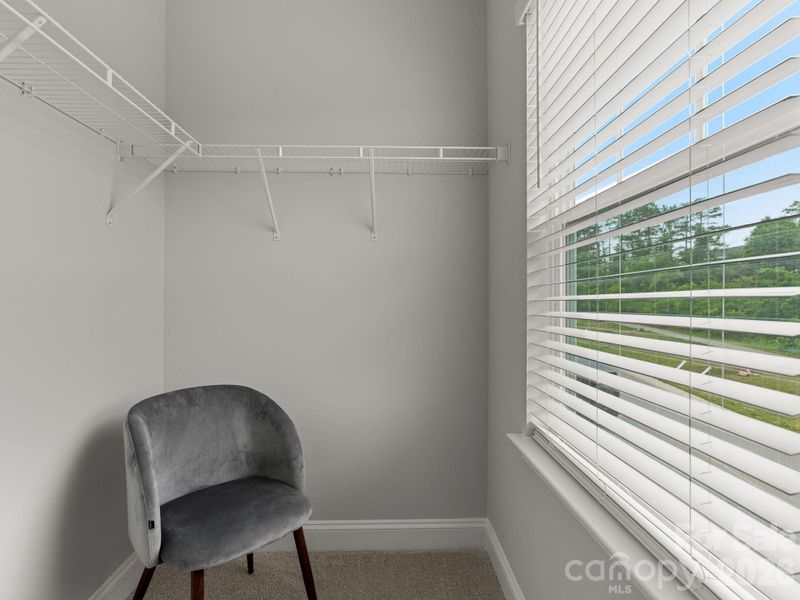 Spacious, unfurnished interior of a new home in , Asheville (Image 25).