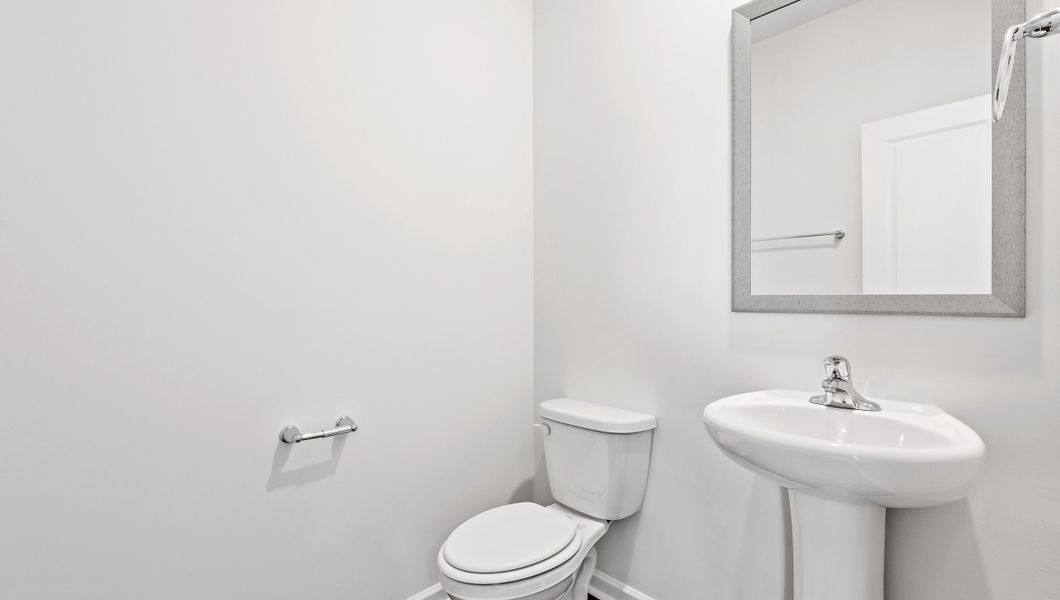 Image 28 of a home in Waverly Station.