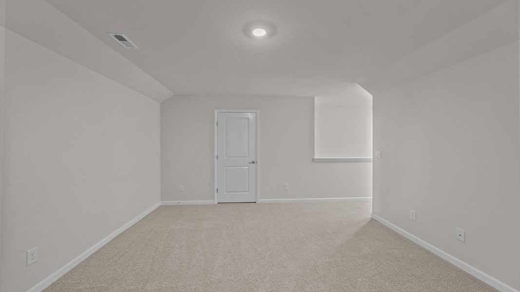 Spacious, unfurnished interior of a new home in Quarry Hills - Freedom, Graham (Image 21).