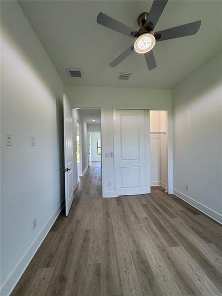 Spacious, unfurnished interior of a new home in , Rotonda West (Image 6).