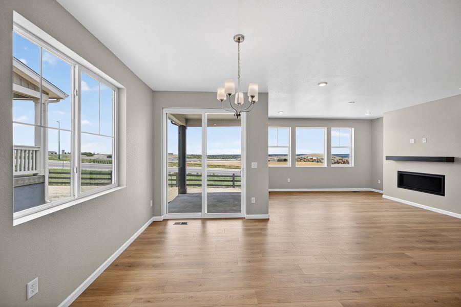Spacious, unfurnished interior of a new home in Macanta, Castle Rock (Image 13). Spacious, unfurnished interior of a new home in Macanta, Castle Rock (Image 13).