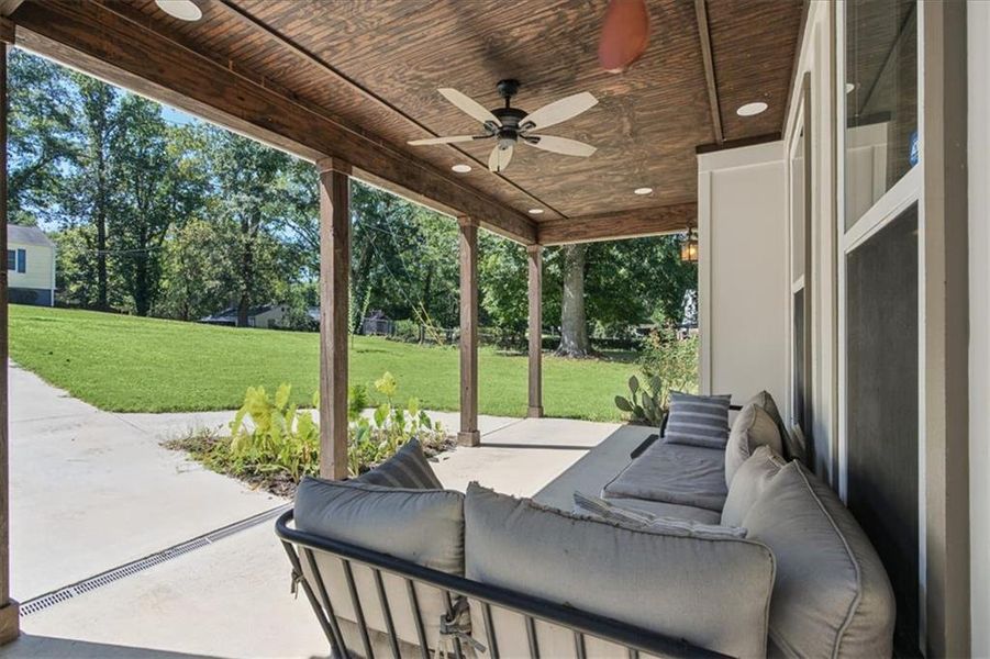 Exterior details and patio area of a home in , Atlanta (Image 22).