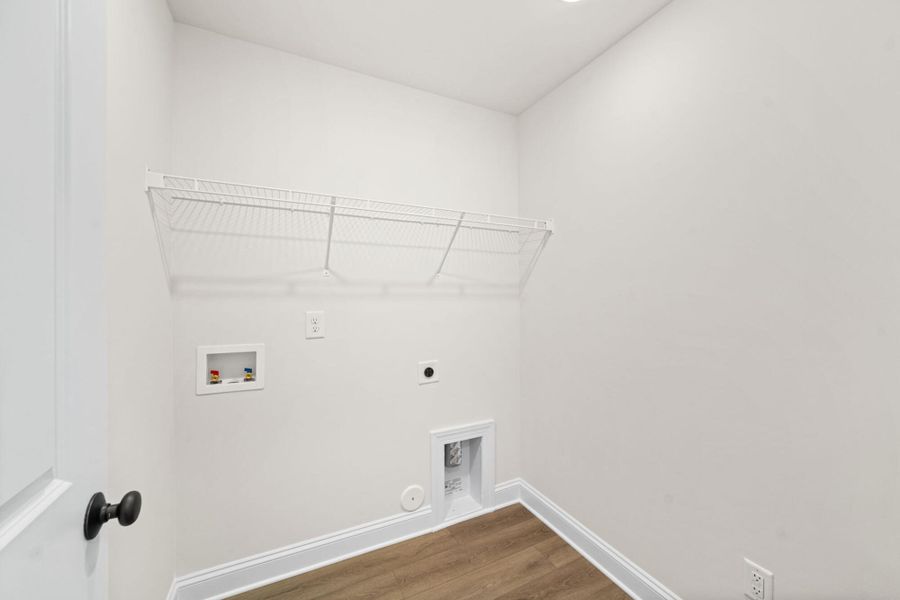 Spacious, unfurnished interior of a new home in Monterra, Kernersville (Image 37).