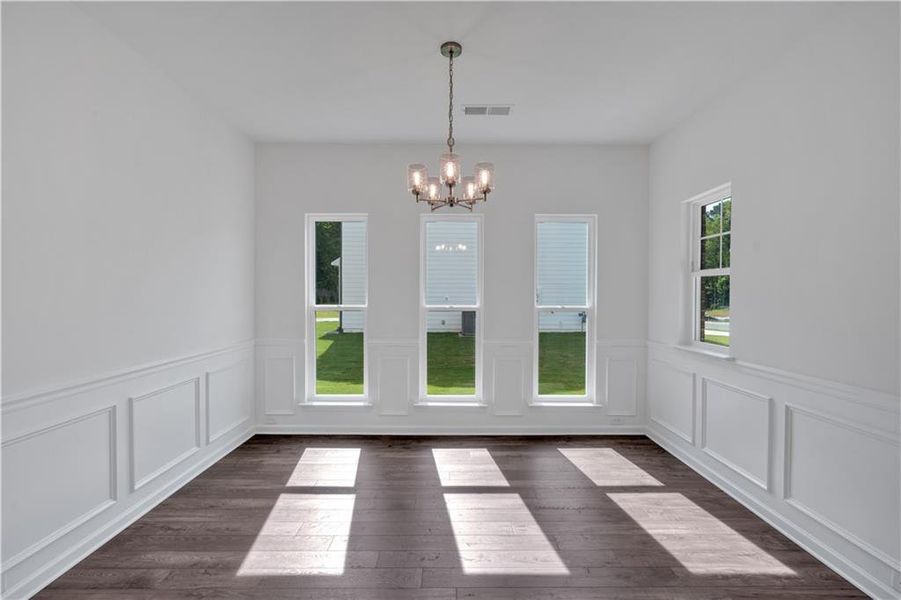 Spacious, unfurnished interior of a new home in The Overlook at Factory Shoals, Mableton (Image 16).