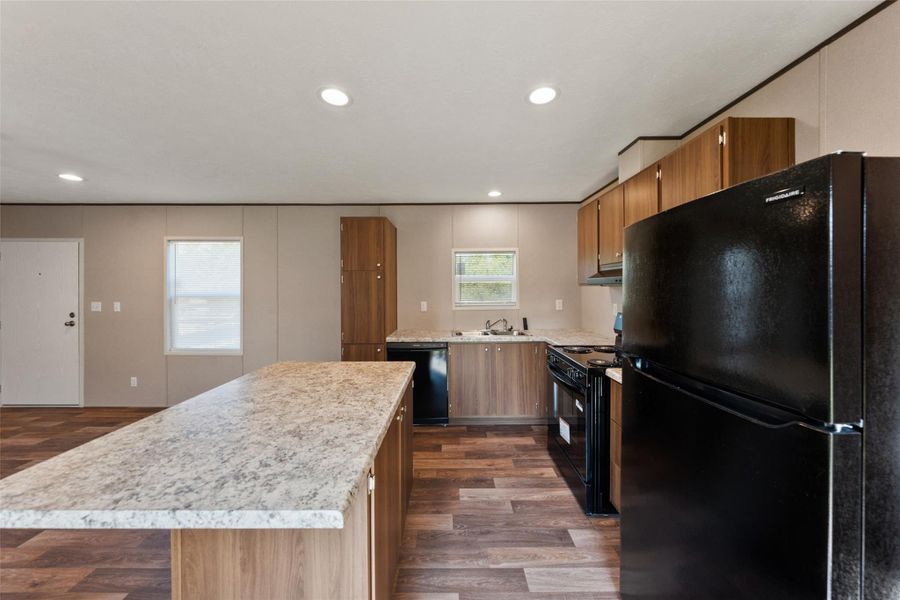 Brand new appliances! Brand new appliances!