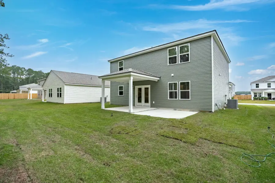 Exterior details and patio area of a home in Bradford Pointe, Summerville (Image 4).