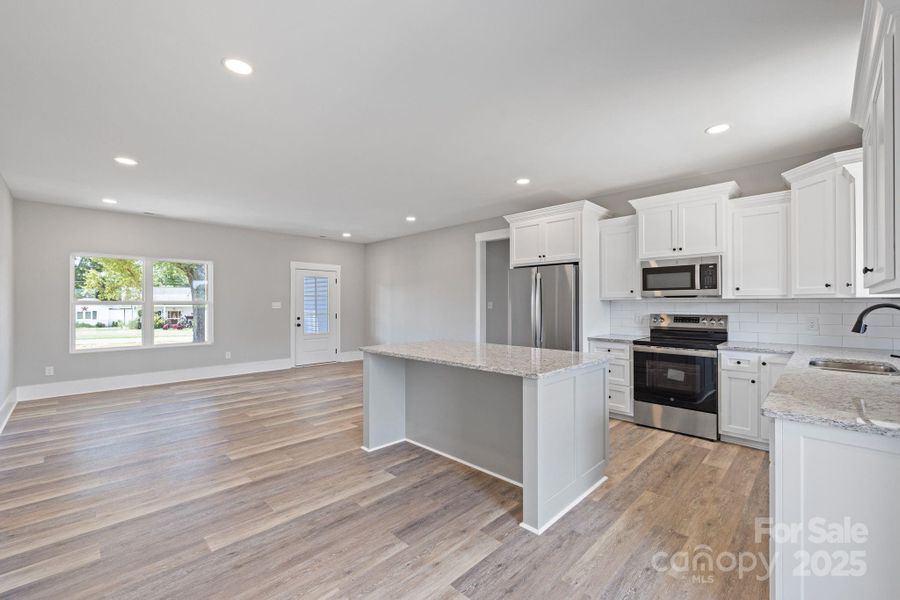 Image 28 of a home in . Image 28 of a home in .