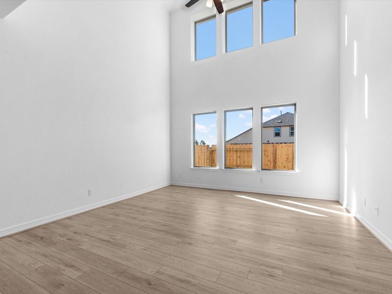 Spacious, unfurnished interior of a new home in Emory Glen, Magnolia (Image 21).