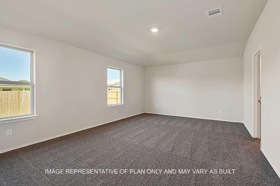 Spacious, unfurnished interior of a new home in Liberty Village, Brenham (Image 12).