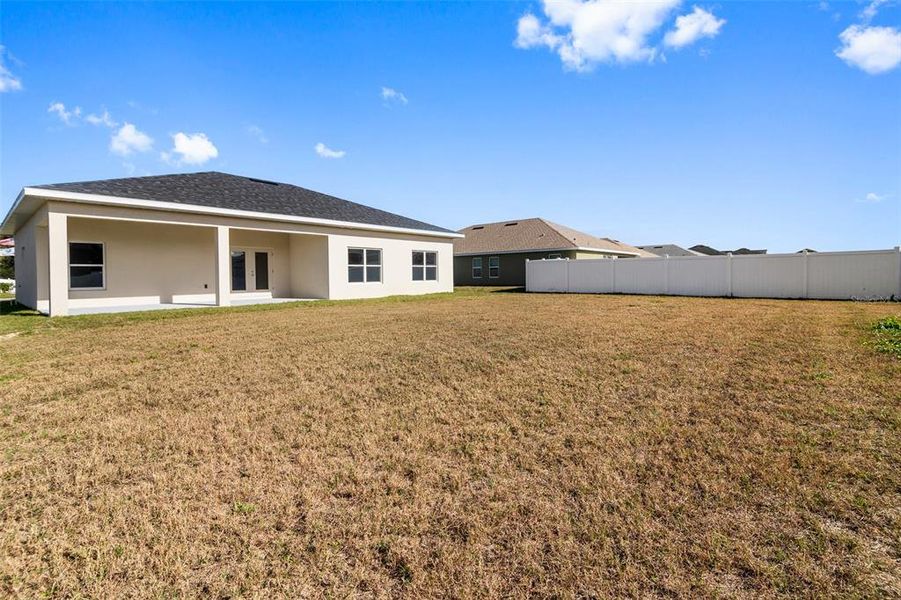Exterior details and patio area of a home in , Ocala (Image 28).
