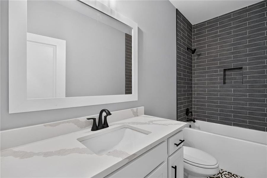 Furnished interior view inside a new home in , Dallas (Image 5). Furnished interior view inside a new home in , Dallas (Image 5).