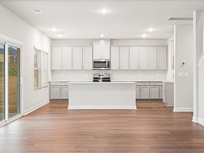 Welcome to the Dakota floorplan at The Farm at Wells Creek - Signature Collection. Welcome to the Dakota floorplan at The Farm at Wells Creek - Signature Collection.