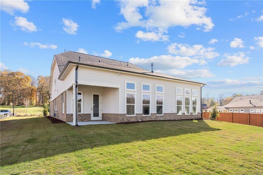 Exterior details and patio area of a home in Yellowstone Farms, Cumming (Image 3).