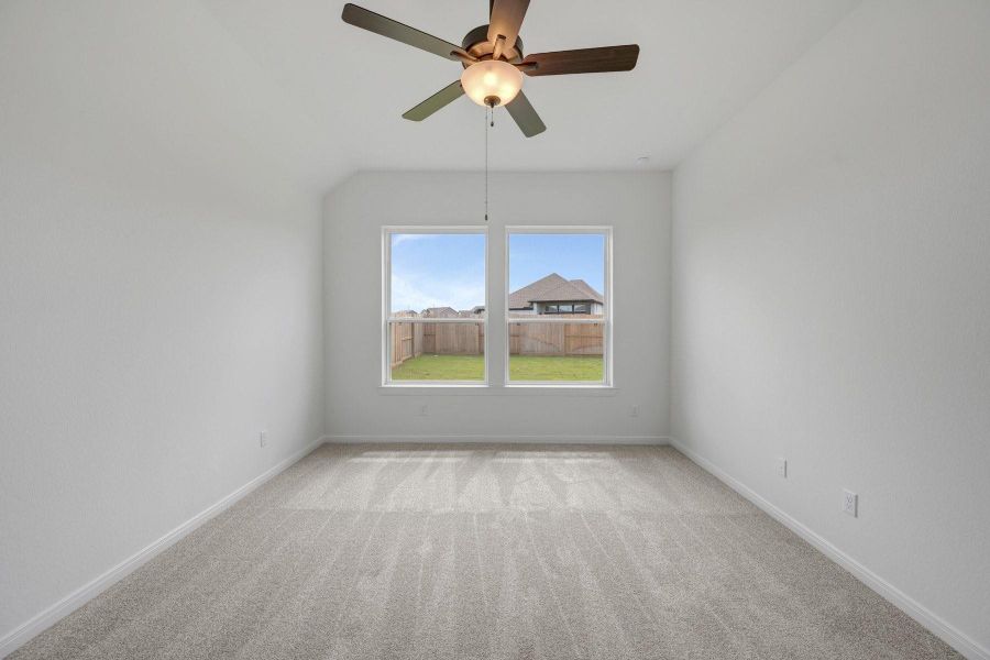 Spacious, unfurnished interior of a new home in Jordan Ranch - Terrace Collection, Fulshear (Image 15).