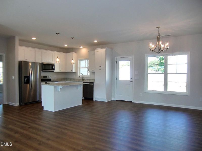 kitchen (10) kitchen (10)