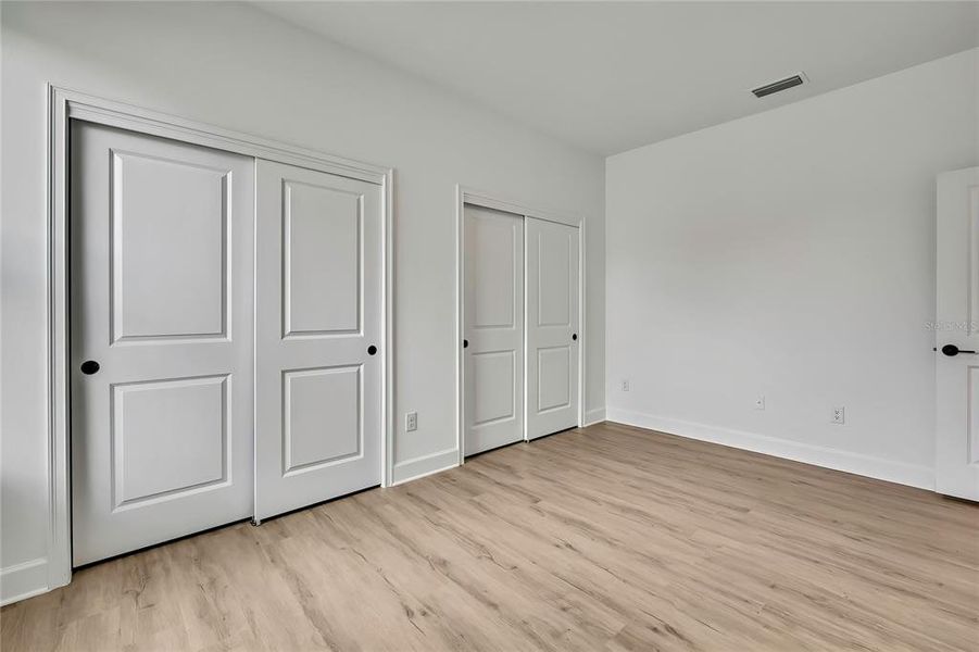 Spacious, unfurnished interior of a new home in , Spring Hill (Image 37).